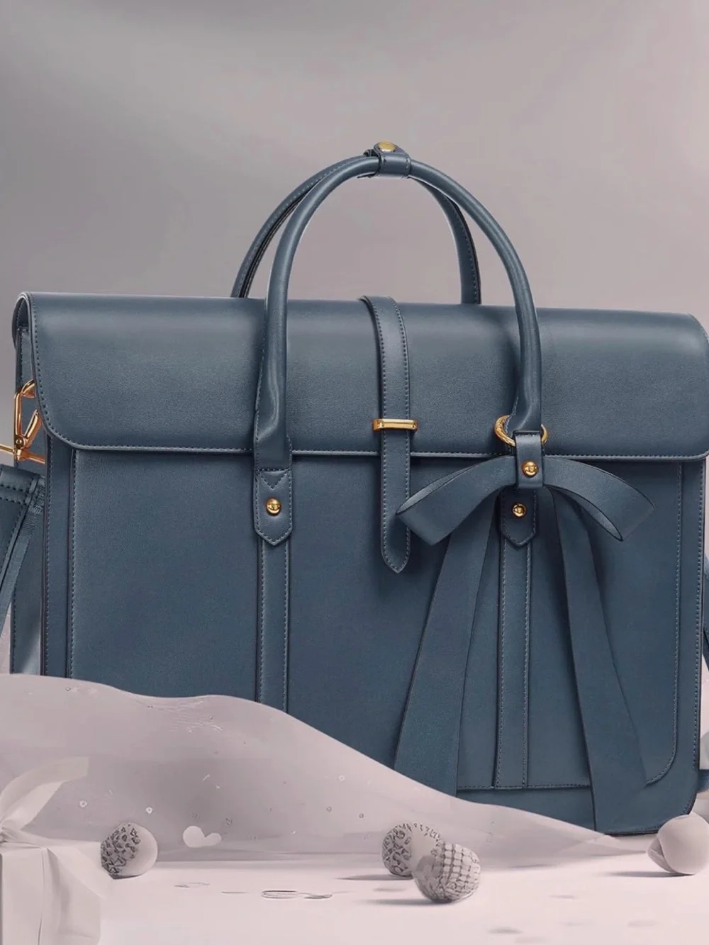 Elegant Blue Bow-Accent Laptop Tote Bag